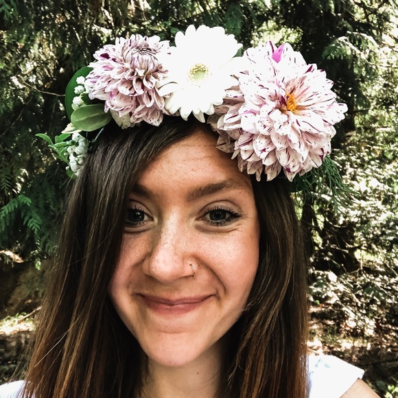 Meet your Posher, Morgan - Picture 1 of 2